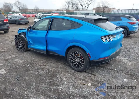 2021 Ford Mustang Mach-E Gt z USA, uszkodzony, nr VIN 3FMTK4SX1MME02293